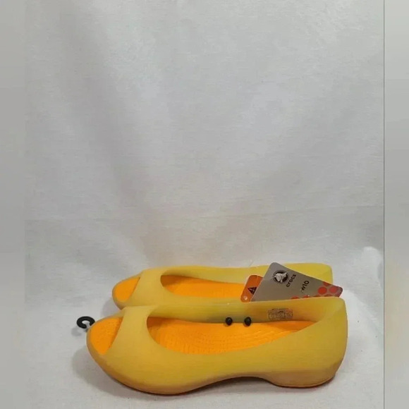 CROCS carlie flats womens size 10- New with tags - Picture 2 of 5